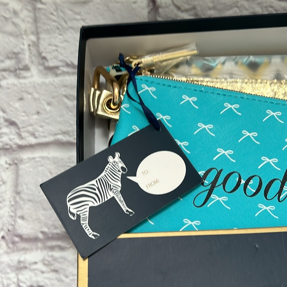 accessories set of three pouches travel “the good stuff “ - Picture 7 of 7